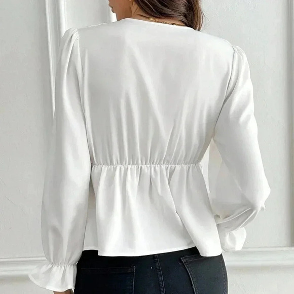 White Casual Women's Solid Color French Style Elegant Loose Fit V-Neck Shirt - Picture 2 of 7